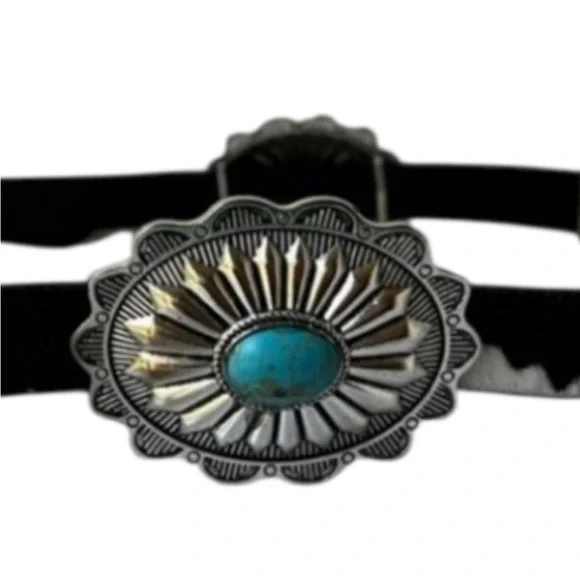 Gorgeous, Haute Hippie Cow Print Concho belt❤️NWT - Picture 3 of 6